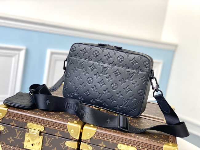 Louis Vuitton Sprinter Monogram M69827 - 1