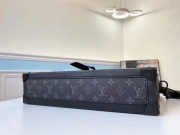 Louis Vuitton Soft Trunk bag 29cm M44952 - 5