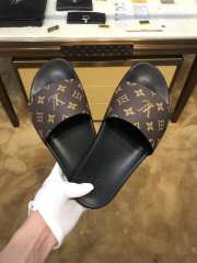 Louis Vuitton Slipper 004 - 6