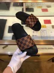 Louis Vuitton Slipper 005 - 3