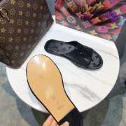 Louis Vuitton Slipper 010 - 6