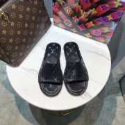 Louis Vuitton Slipper 010 - 4