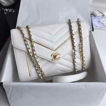 Chanel Handbag White 24cm