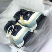 Chanel Sneakers 001 - 3