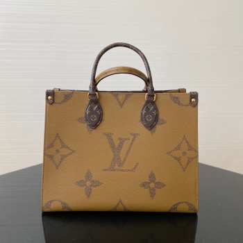 Louis Vuitton M45039 Onthego MM