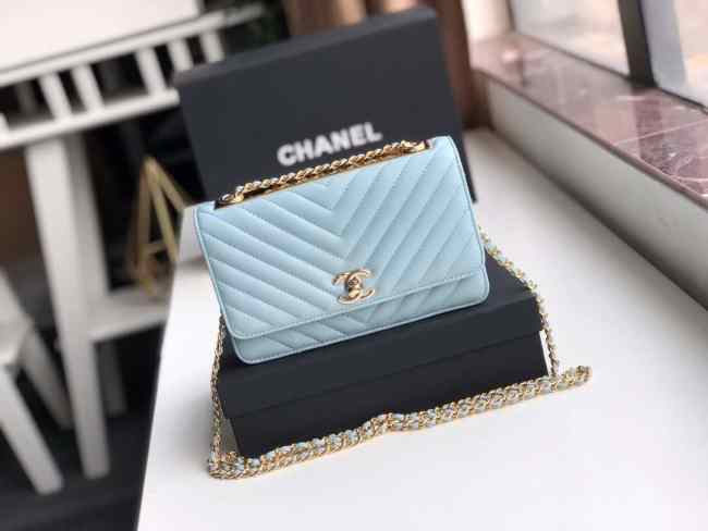 Chane WOC Blue Bag 19CM - 1