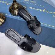 Hermes Slides 007 - 1