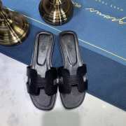 Hermes Slides 007 - 2