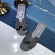 Hermes Slides 008 - 1