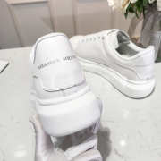 Alexander McQueen Sports Shoes 001 - 2