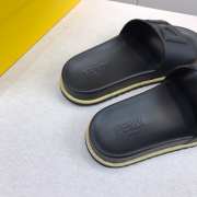 Fendi Slipper - 3