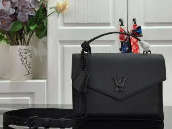 LV MYLOCKME BAG M55816