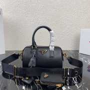 Prada RE-EDITION 1BB846 007 - 1