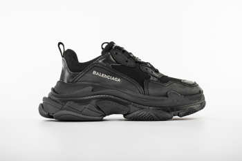 Balenciaga Triple S sneaker