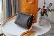 Louis Vuitton Handbag M51165 - 2