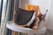 LV Monogram Looping MM Shoulder Bag M51146 - 1