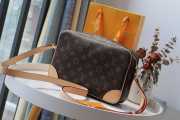 Louis Vuitton Trocadero 27 Shoulder Bag - 2