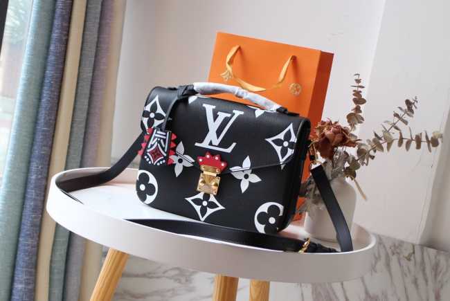 LV Crafty Pochette Metis Monogram Empreinte M45385 - 1