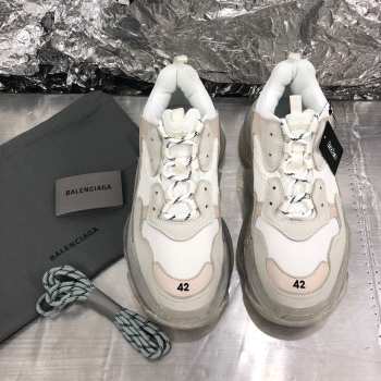 Balenciaga Triple S Clear Sole Trainers sneaker