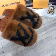 Louis Vuitton Sandals 021 - 2