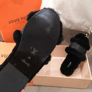 Louis Vuitton Sandals 025 - 5