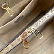 LV Montaigne BB M41053 Grey - 3