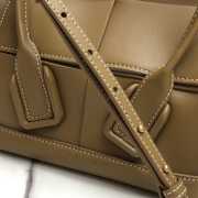 Bottega Veneta Arco Bag 001 - 3