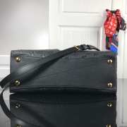 LV V Tote MM Handbag M44421 - 5