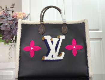 Louis Vuitton Onthego Handbag GM