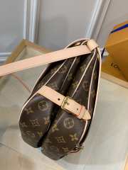 Louis Vuitton Saumur Bag M40710 - 4