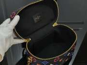 LV GAME ON VANITY PM BLACK M57482 - 6