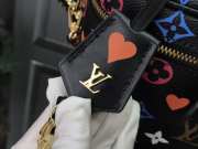 LV GAME ON VANITY PM BLACK M57482 - 4