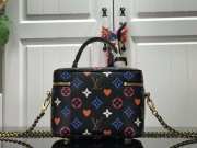 LV GAME ON VANITY PM BLACK M57482 - 3