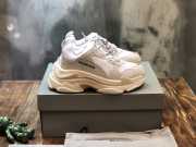 Balenciaga Triple S sneaker 01 - 1