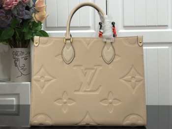 LV ONTHEGO MM BAG M44925