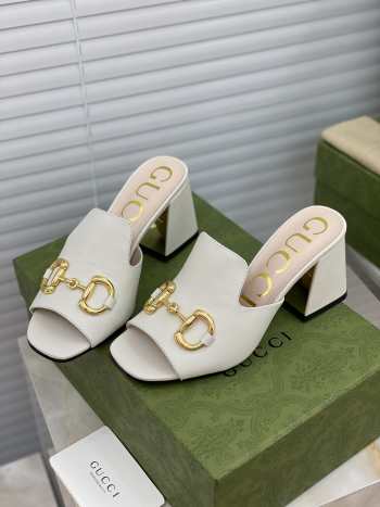  Gucci Sandals 030