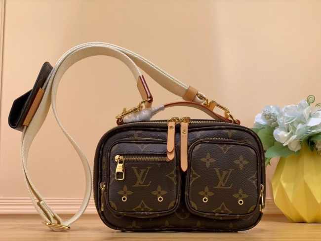 Louis Vuitton UTILITY CROSSBODY M80446 - 1