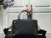 LV PETITE MALLE SOUPLE M45393 Black - 6