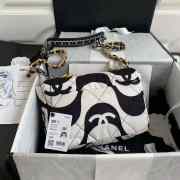 Chanel Handbag 26cm - 6