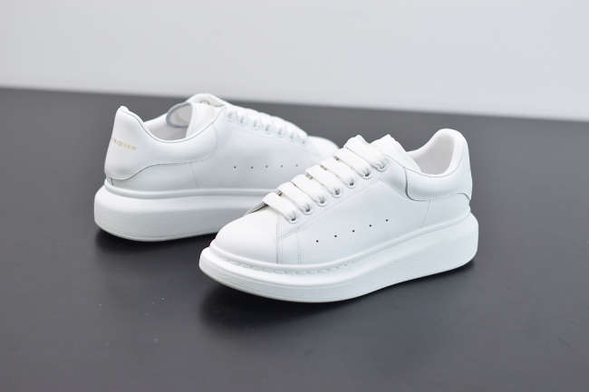 Alexander McQueen Sports Shoes 007 - 1