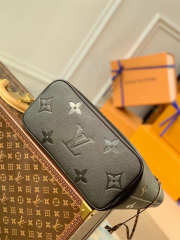 Louis Vuitton Wild of Heart Neverfull Black Bag - 4