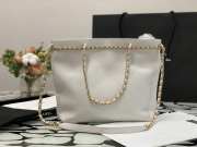 Chanel Vintage Tote 24cm White - 5