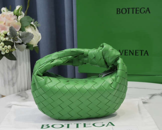 Bottega Veneta bag 28cm - 1