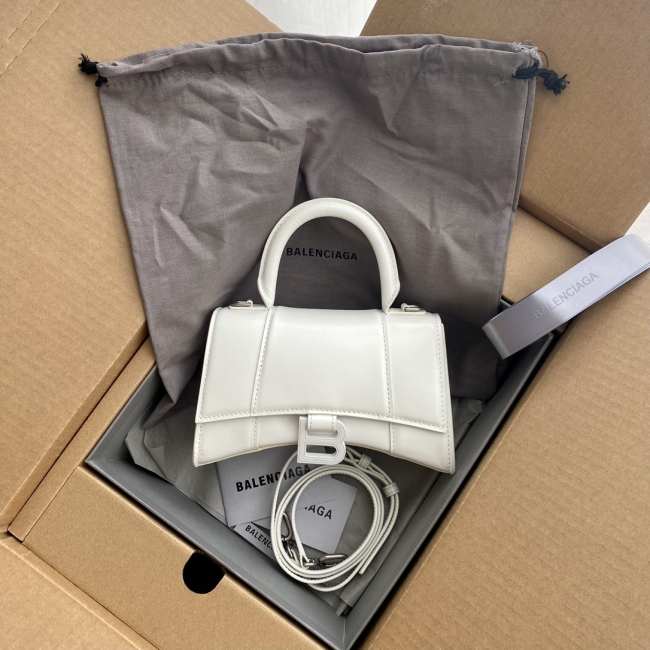 Balenciaga Hourglass white 19cm bestify - 1