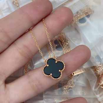 Van Cleef & Arpels Necklaces