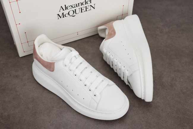 Alexander McQueen Sports Shoes 008 - 1