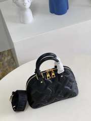 Louis Vuitton Alma BB M59793 24CM  - 4