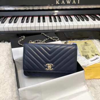 Chanel WOC Lambskin Navy Blue Bag 19CM