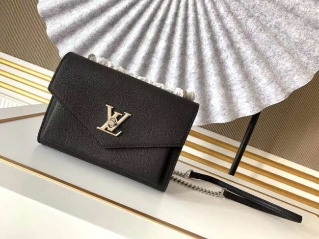 Louis Vuitton MYLOCKME BB M51418 Black Bag 23CM - 1