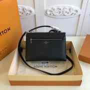 Louis Vuitton MYLOCKME M54849 Black 28CM - 6